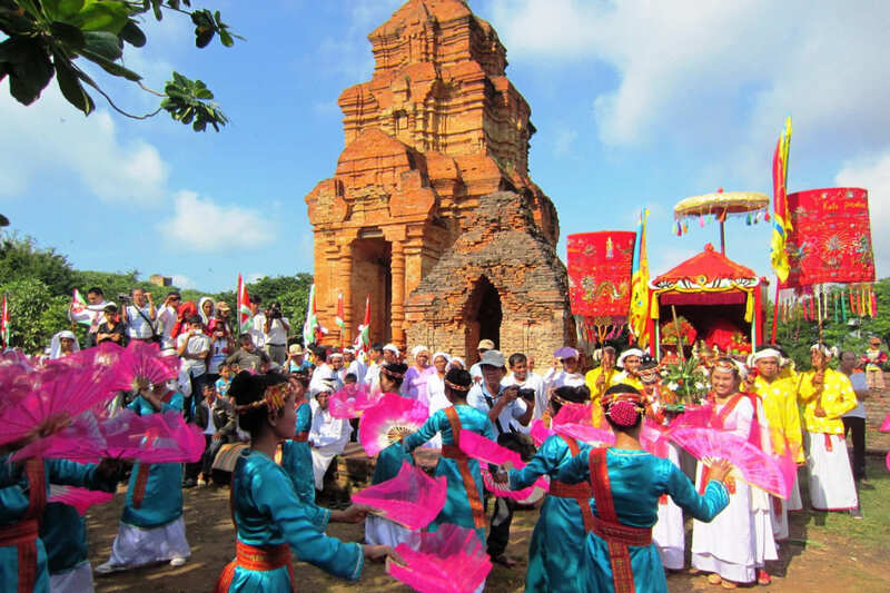 Khám phá văn hóa Nha Trang