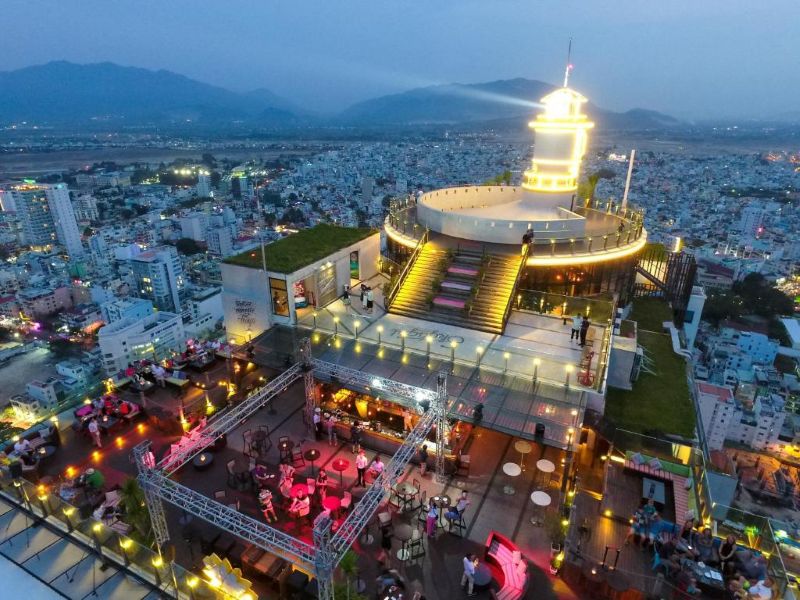 Staycation cuối tuần
