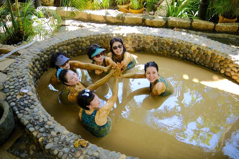 Du lịch Nha Trang cùng bạn bè 