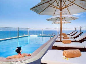 nghỉ dưỡng Nha Trang gần biển