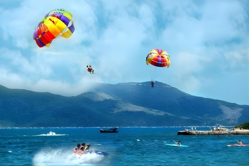 Is Nha Trang crowded during April 30th? 