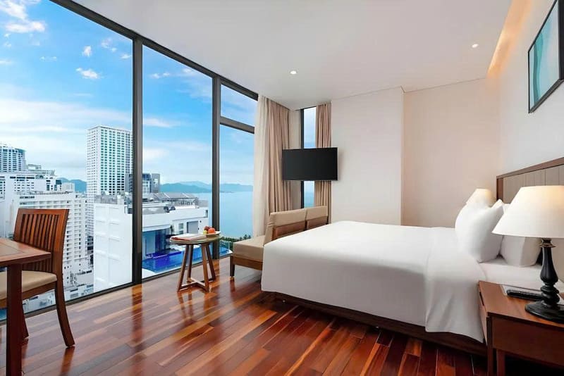 Khách sạn Nha Trang gần biển